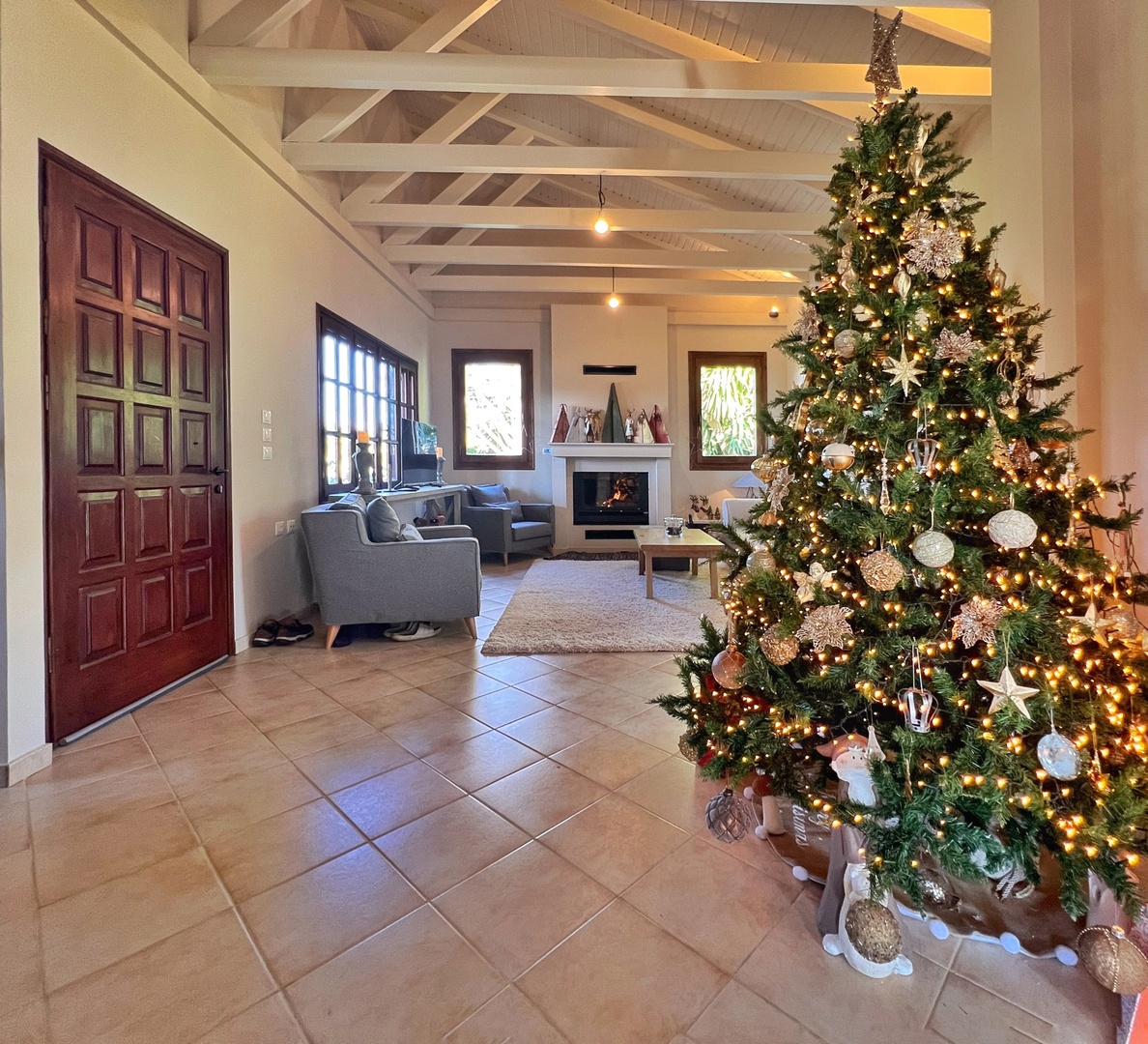 2 - house for sale in aíthaia peloponnese greece