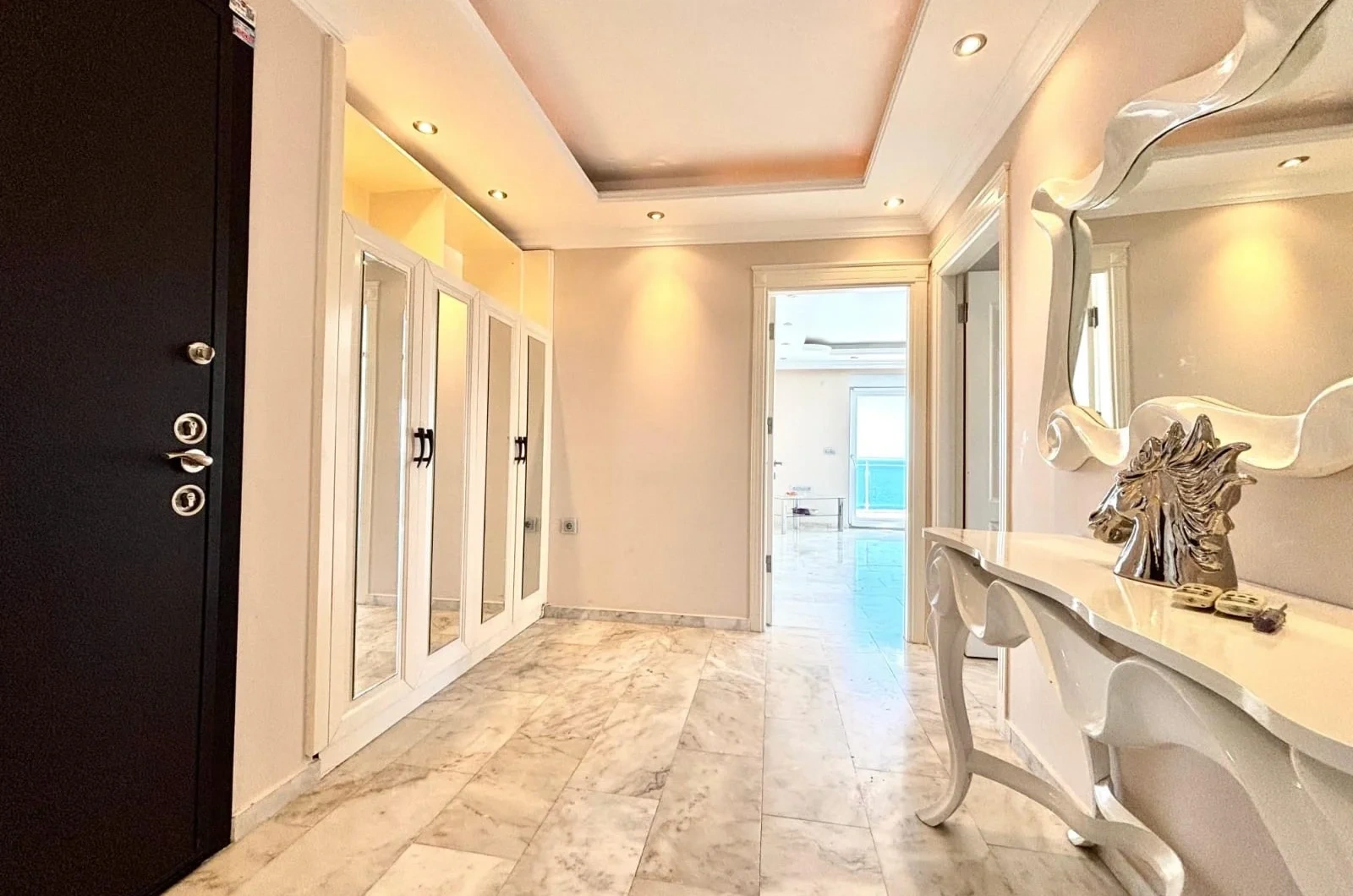 2 - verkauf wohnung direkt am wasser alanya antalya türkei