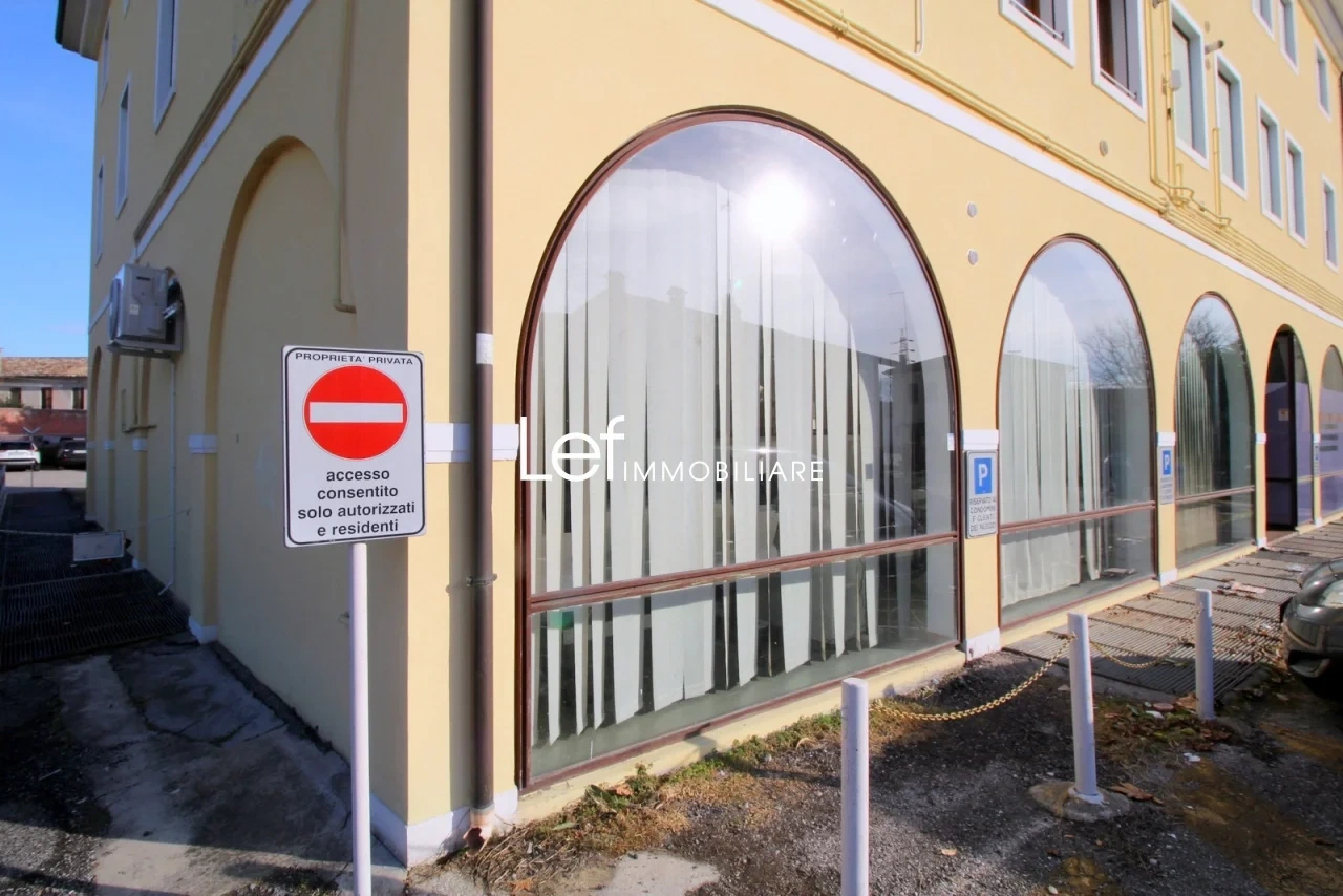 2 - venta comercio villorba véneto italia