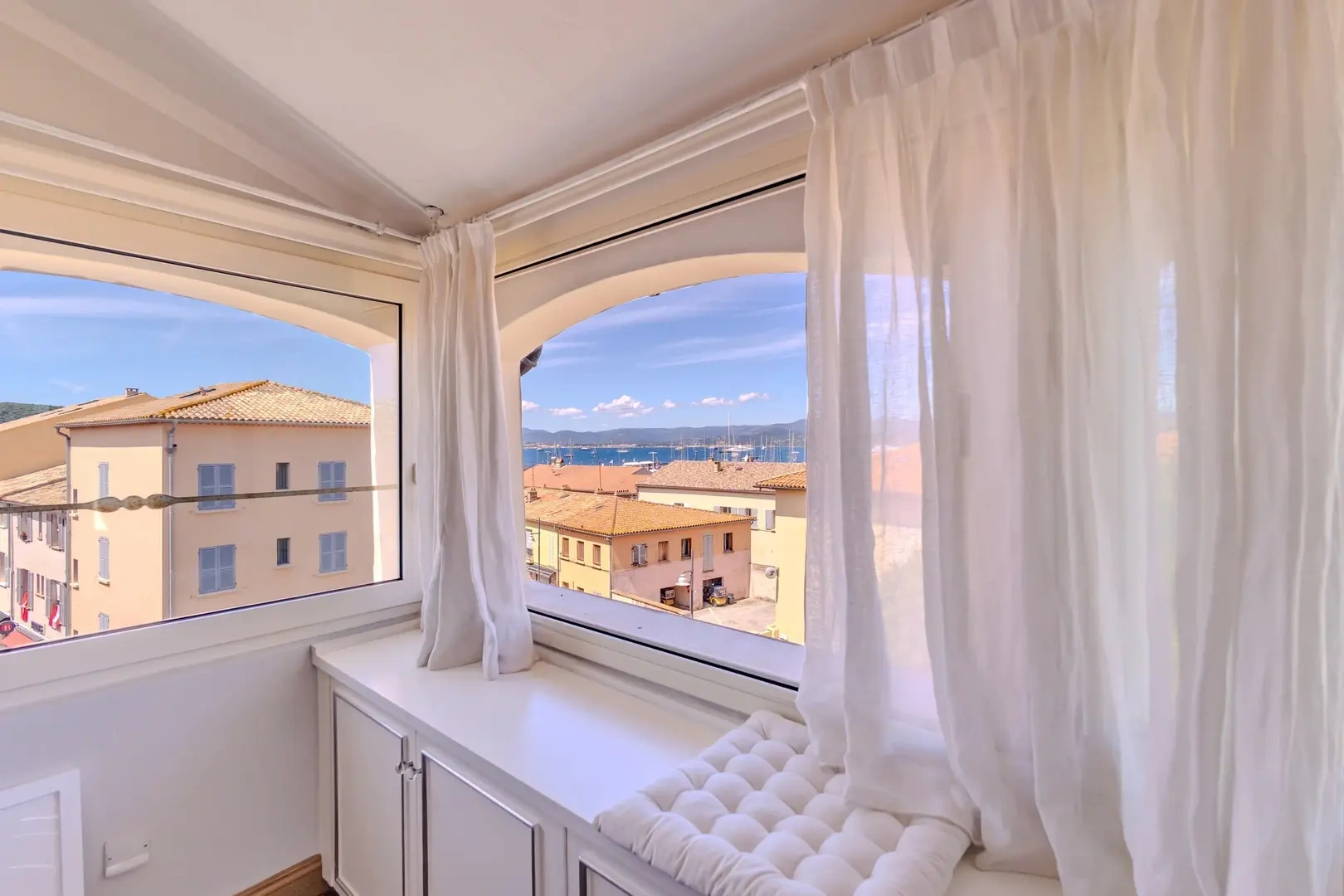 2 - verkoop appartement uitzicht op zee saint-tropez var frankrijk