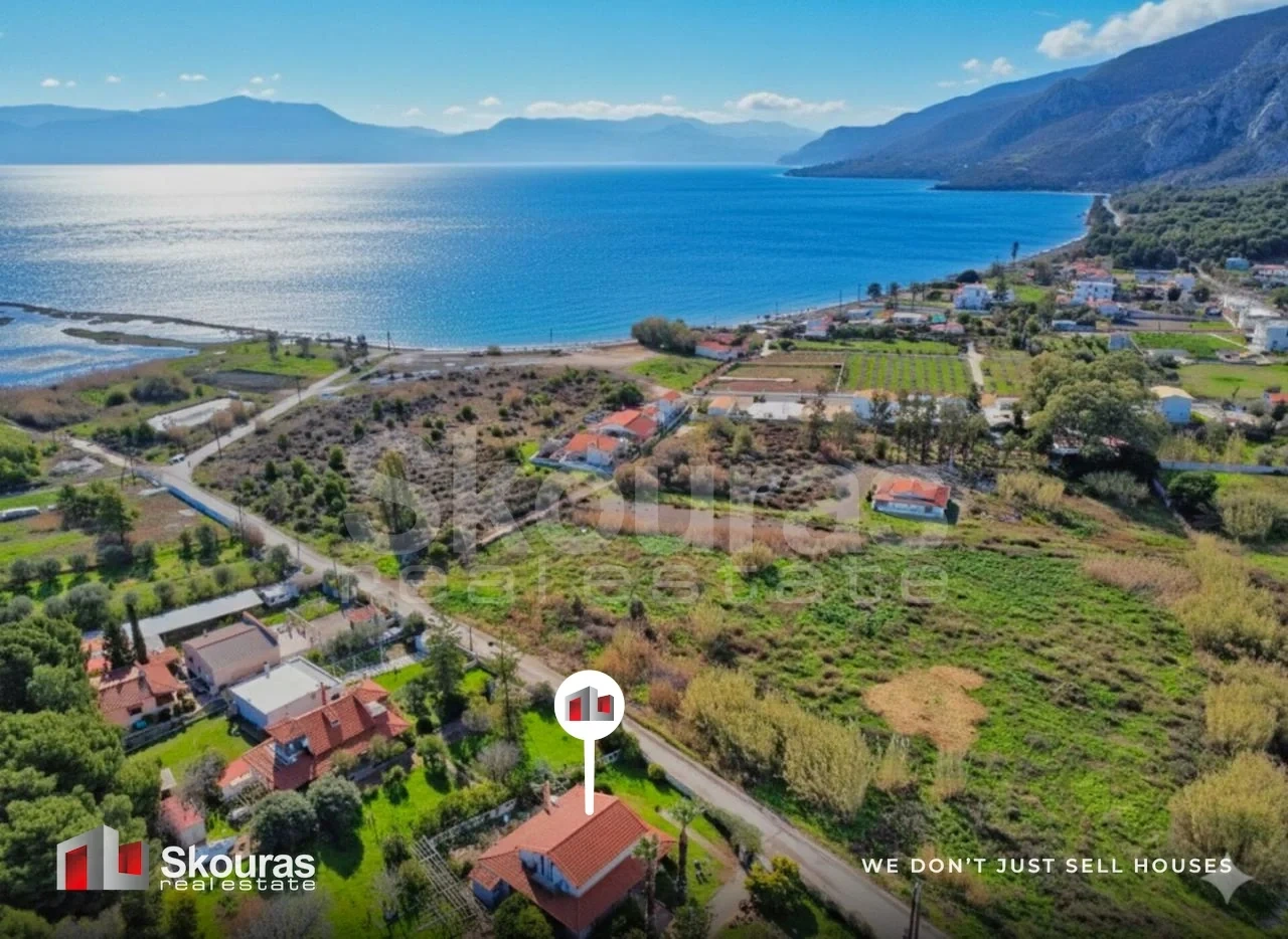 1 - vendita casa fronte mare loutraki-perachora peloponneso grecia