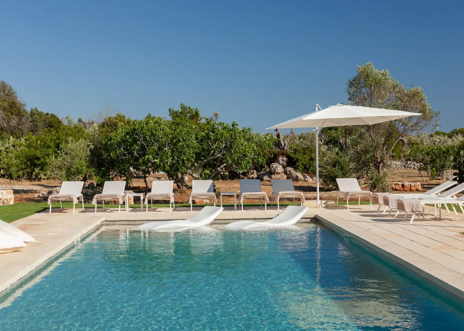2 - vendita proprietà vista mare salve puglia italia