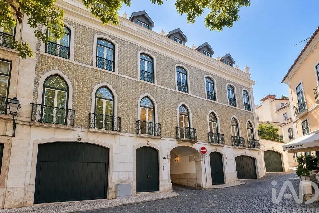 5 bedroom apartment