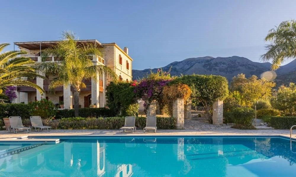 2 - venta casa vista al mar kournás creta grecia