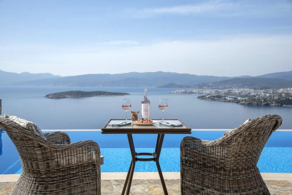 2 - verkoop huis uitzicht op zee elliniká crete griekenland