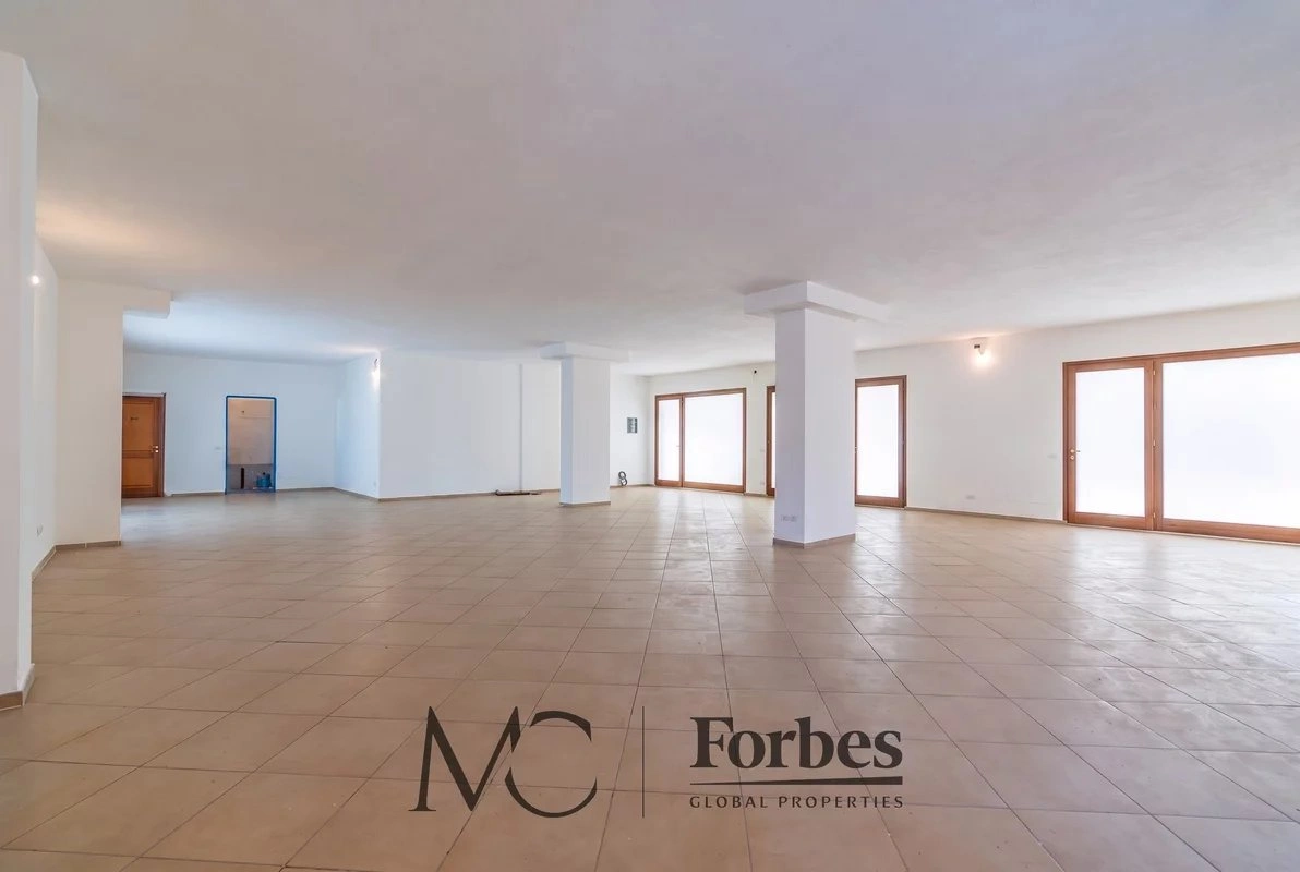 2 - venta comercio olbia cerdeña italia