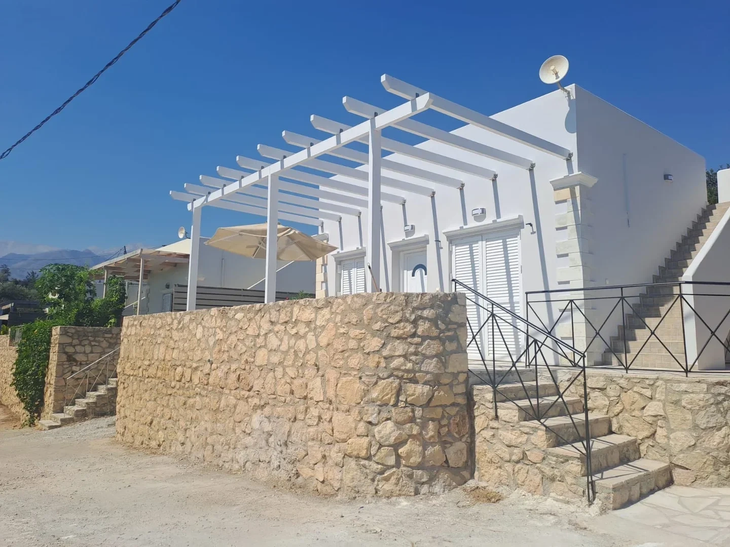 1 - sea view house for sale in stílos crete greece