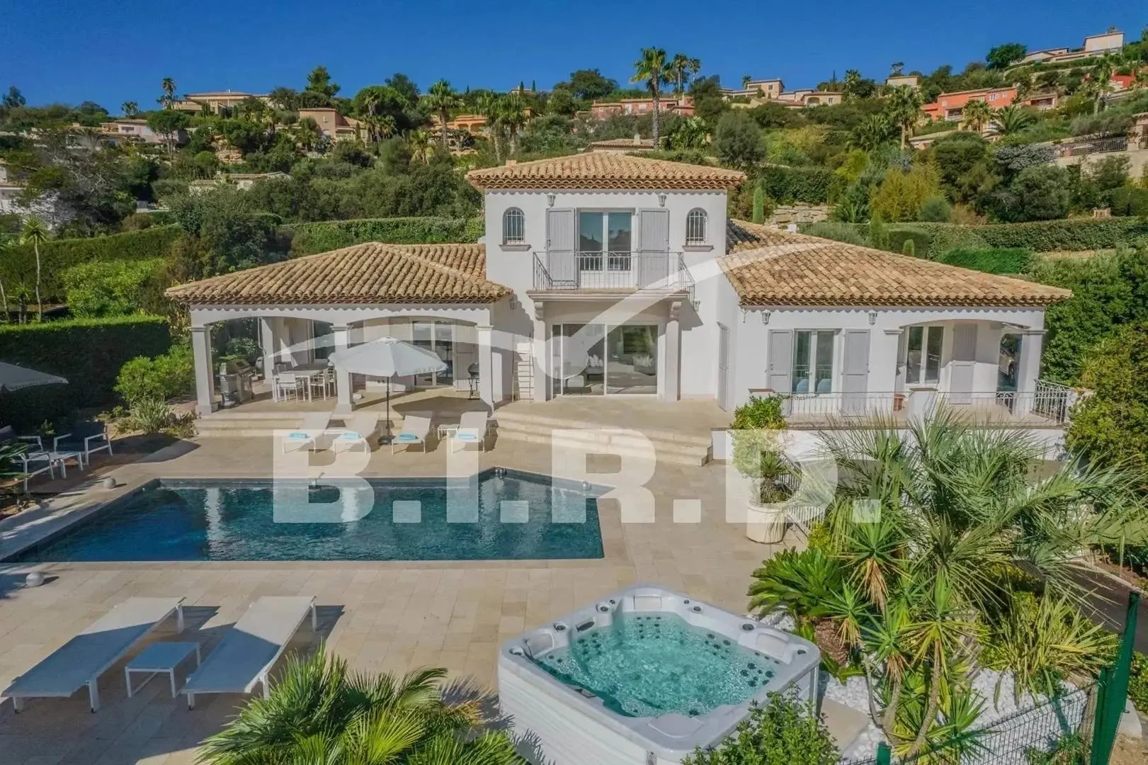 1 - location vacances villa sainte-maxime var france