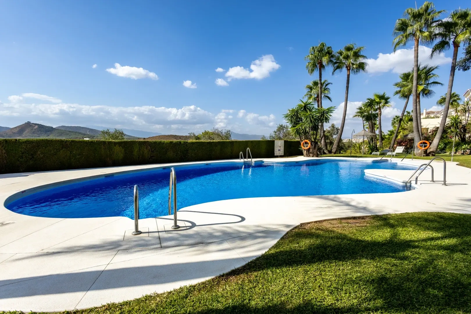 2 - verkauf wohnung alhaurin el grande andalusien spanien