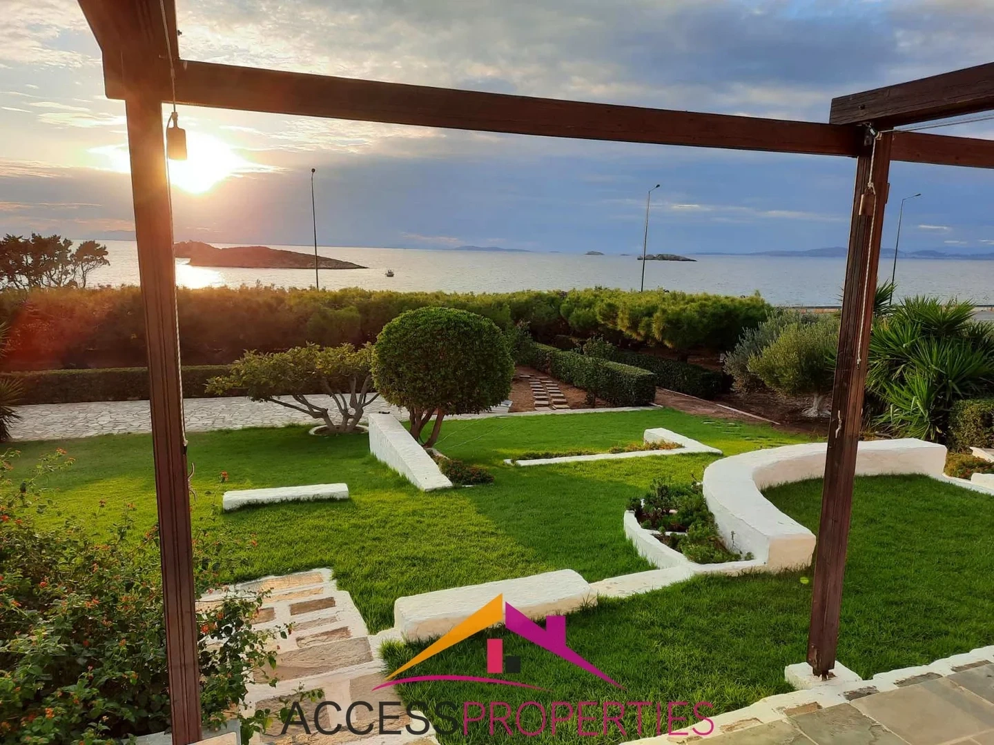 1 - venta casa frente al mar saronida ática grecia