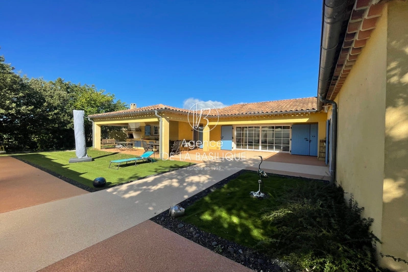 2 - vente maison ollières var france