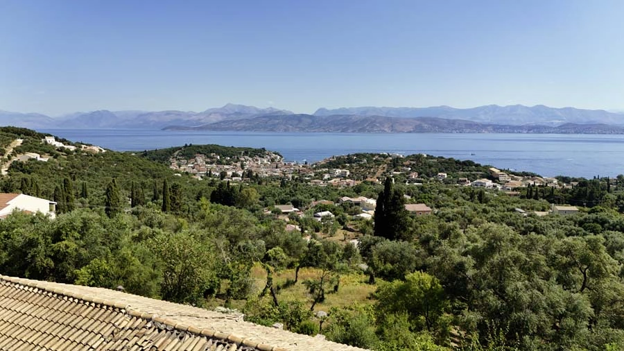 2 - vendita casa vista mare kassiópi isole ioniche grecia