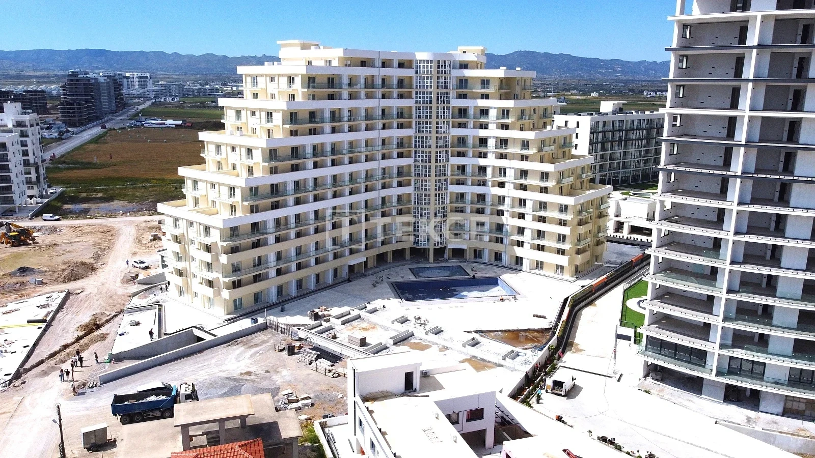 2 - venta apartamento a pie de playa i̇skele famagusta chipre