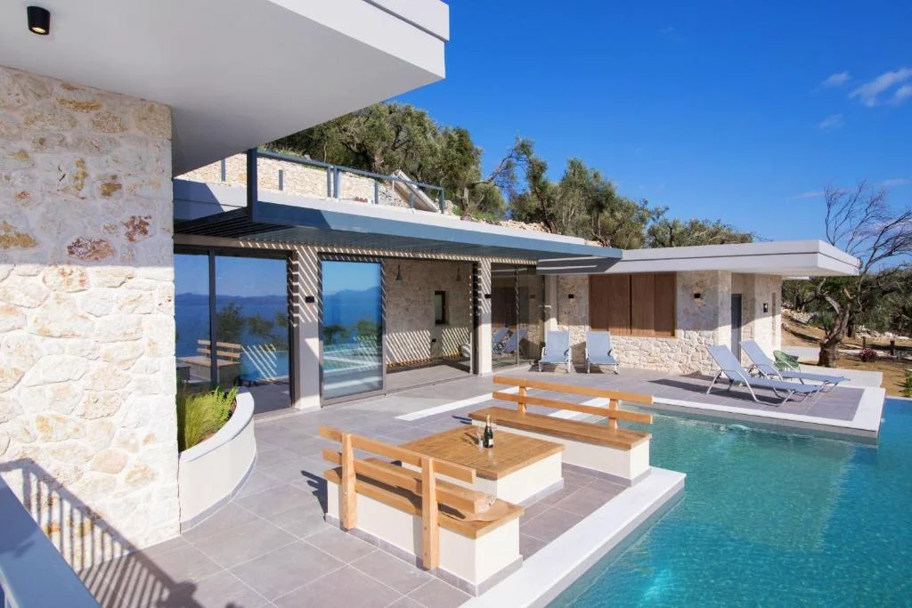 2 - sea view house for sale in katávolos ionian islands greece