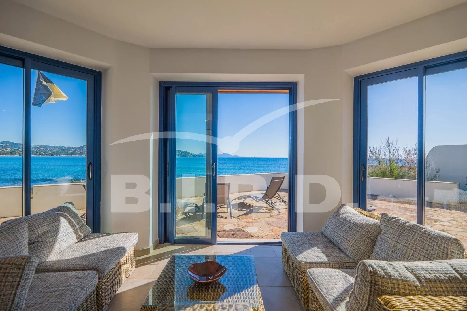 1 - waterfront house for sale in sainte-maxime var france