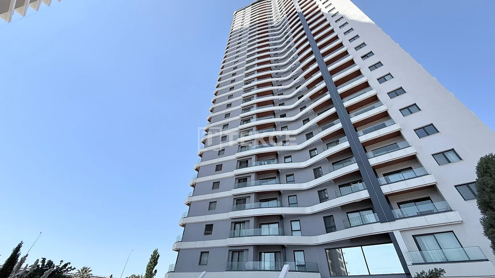 2 - verkoop appartement uitzicht op zee konak i̇zmir turkije