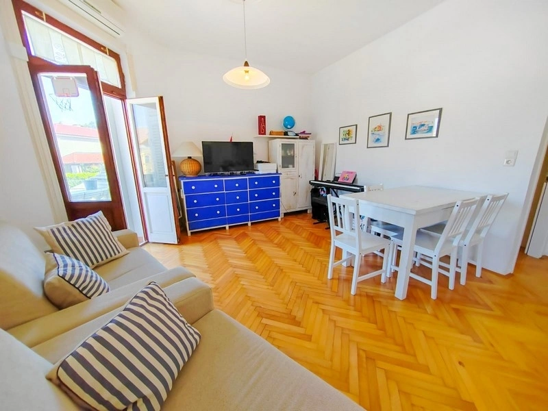 1 - verkoop appartement aan het water rovinj istria kroatië