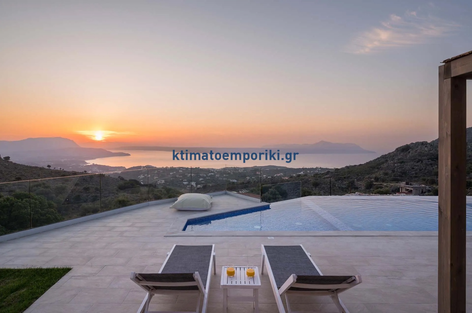 2 - venta casa vista al mar drápanos creta grecia