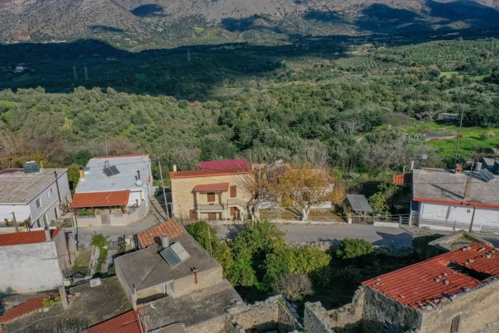 2 - vente maison kouloúkonas crète grèce