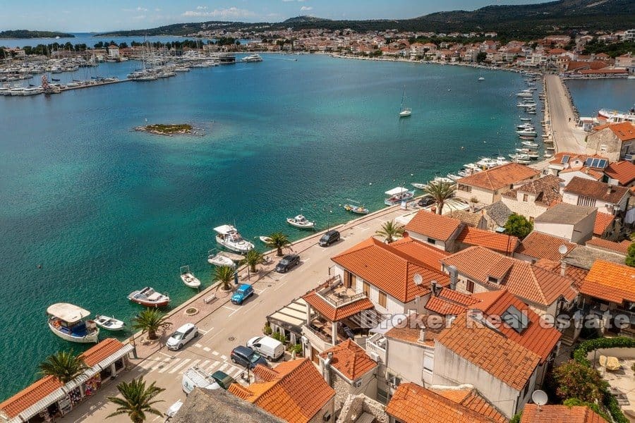 1 - verkauf haus meerblick rogoznica šibenik-knin kroatien