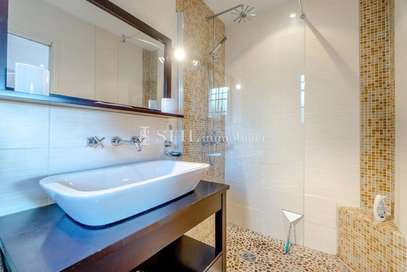 2 - vente maison vue mer sainte-maxime var france