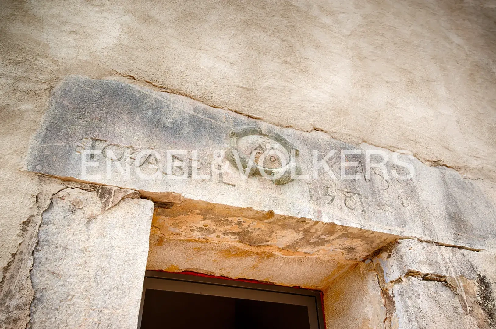 2 - verkoop huis peralada catalonia spanje