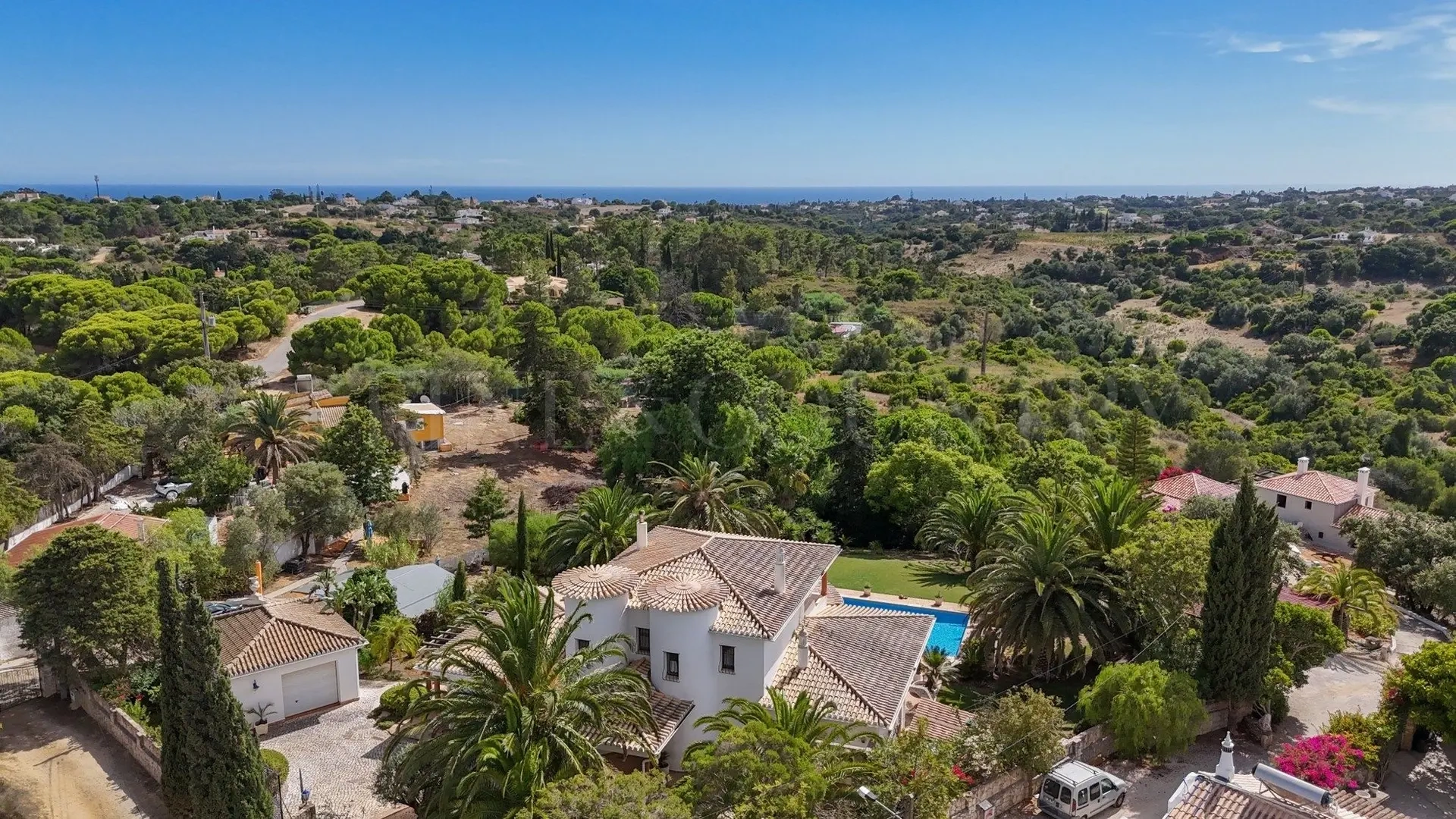 1 - verkoop villa carvoeiro algarve portugal