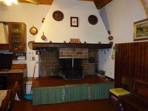 1 - venta casa gambassi terme toscana italia