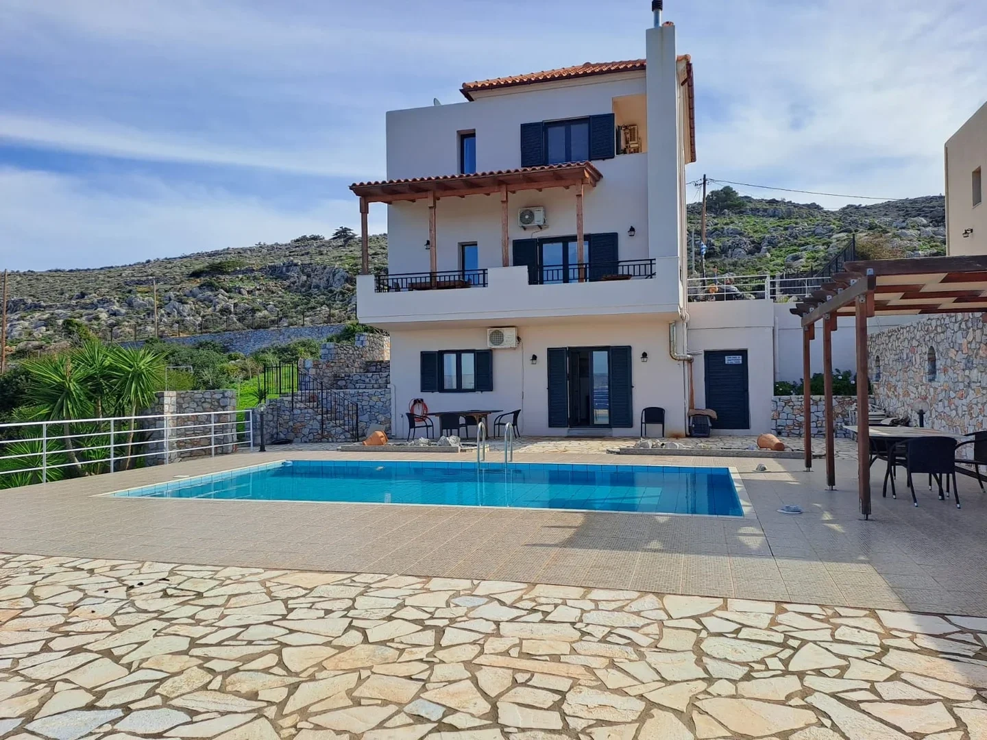 1 - vente maison plage à pied kokkino chorio crète grèce