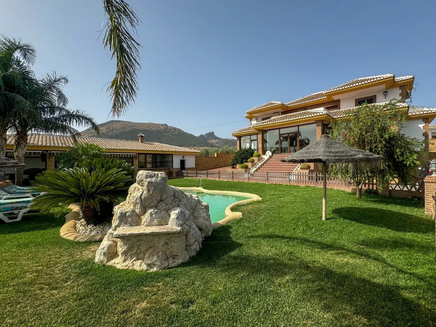 2 - verkauf haus loja andalusien spanien
