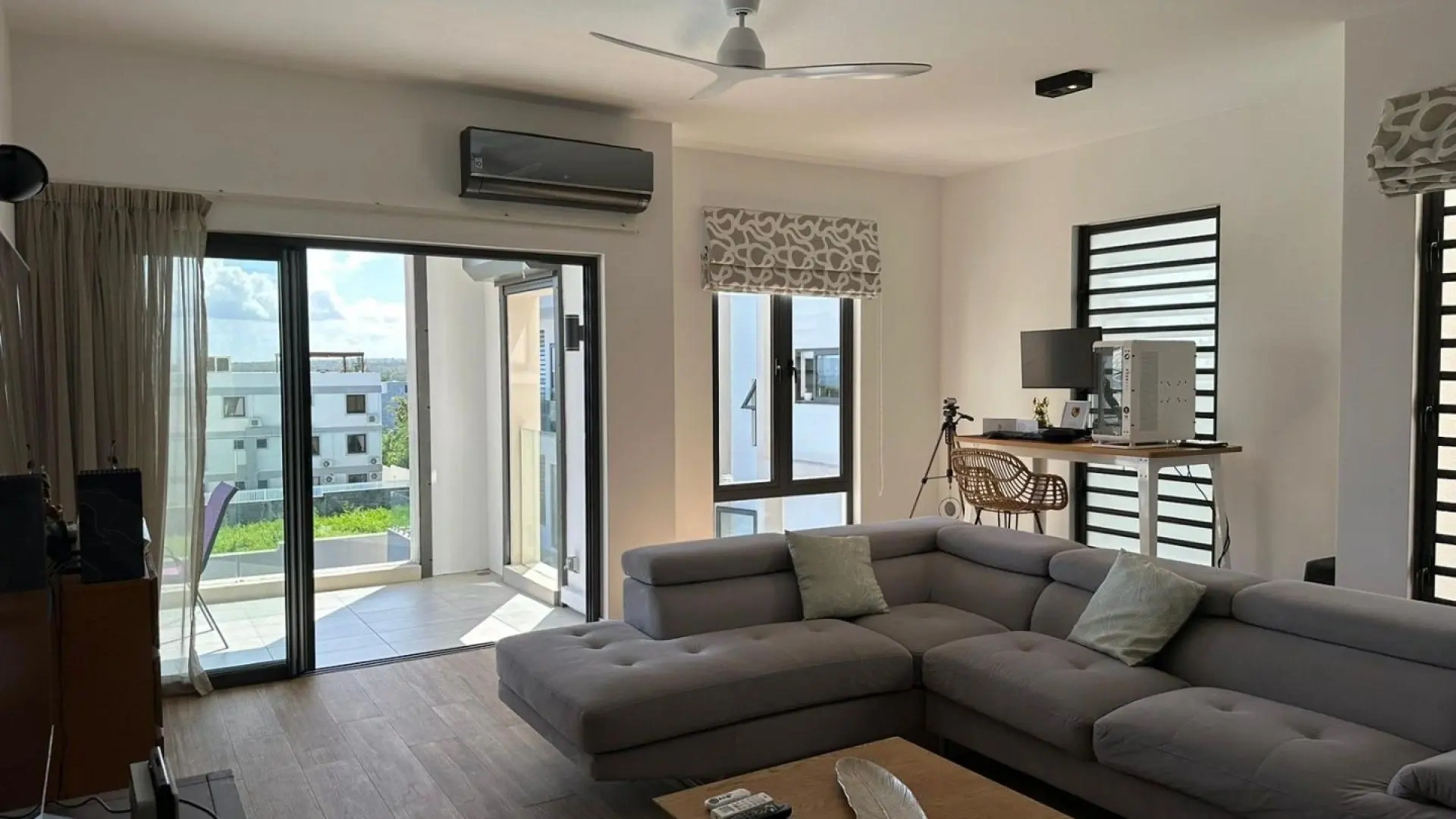 2 - vendita appartamento vista mare tamarin rivière noire mauritius