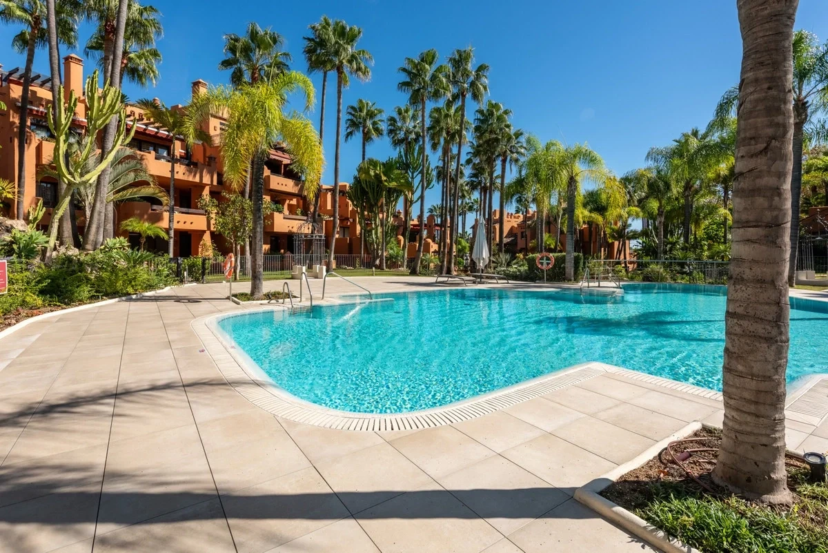 2 - verkauf wohnung meerblick nueva andalucia andalusien spanien