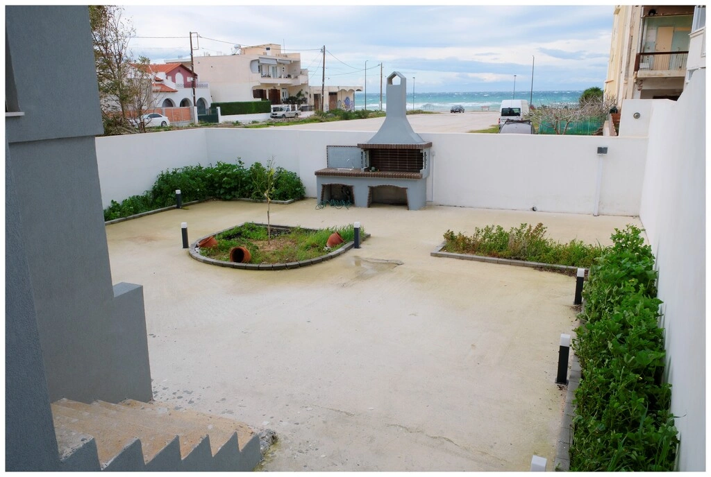 3 bedroom sea view house
