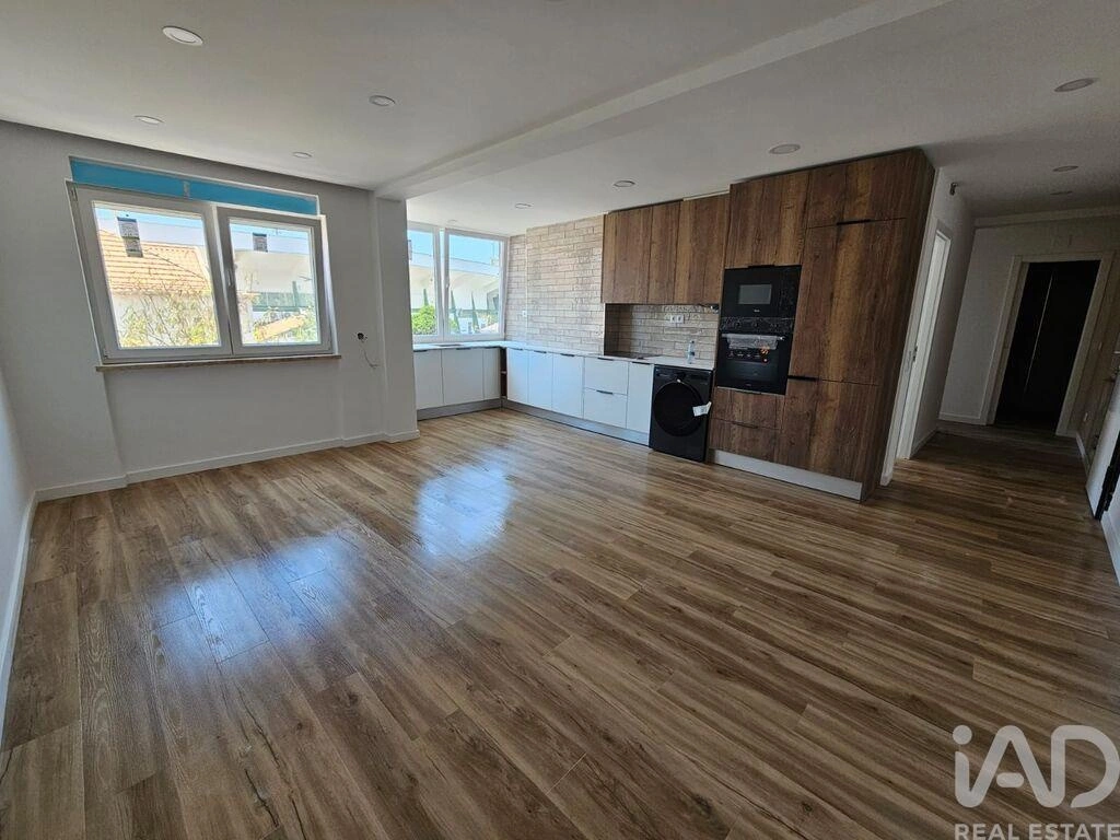 2 - apartment for sale in setúbal lisbon region portugal