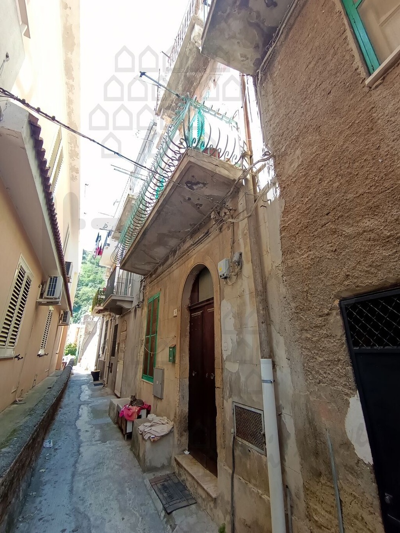 Casa con terraza