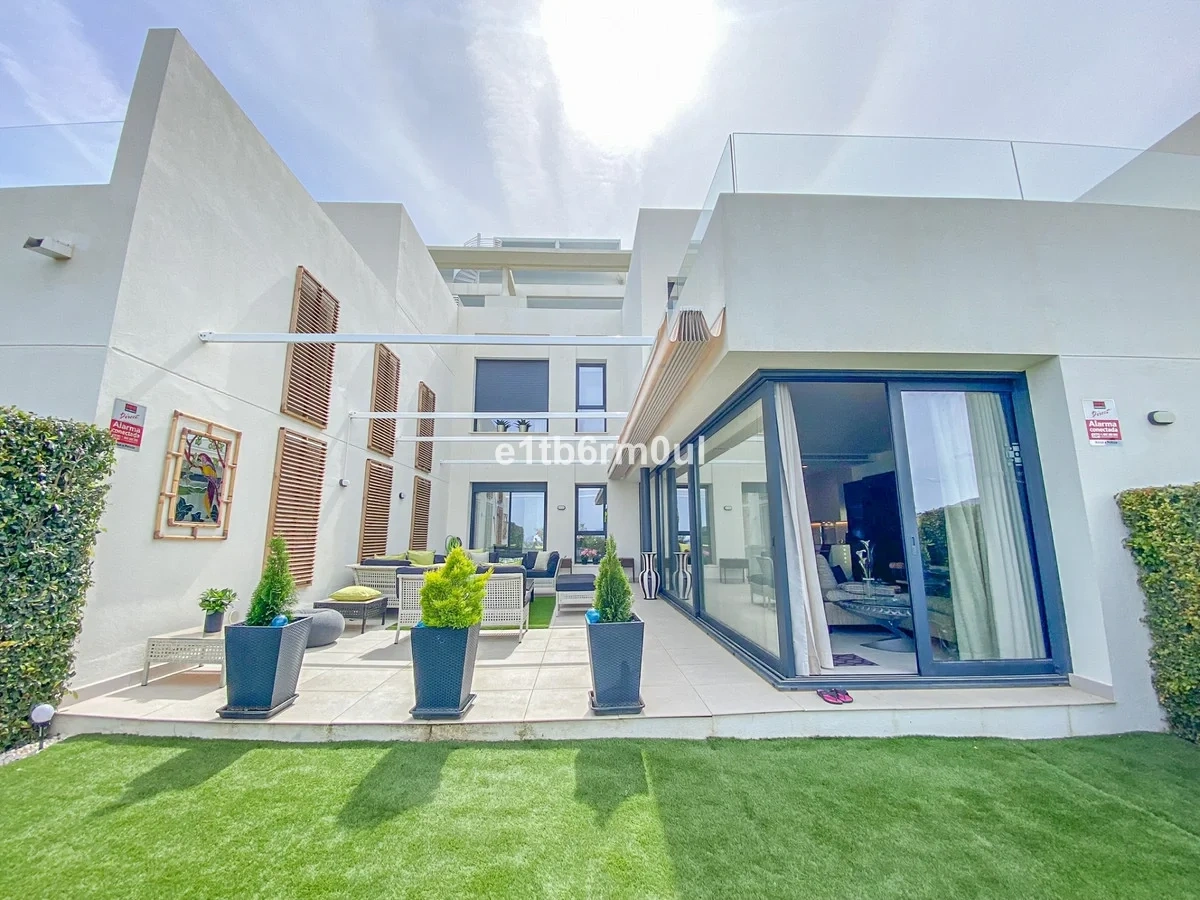 1 - verkoop huis uitzicht op zee casares - costa del sol andalusië spanje
