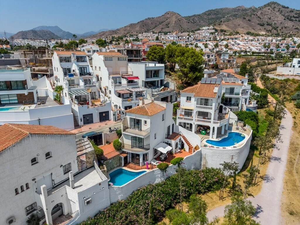 1 - venta villa nerja andalucía españa