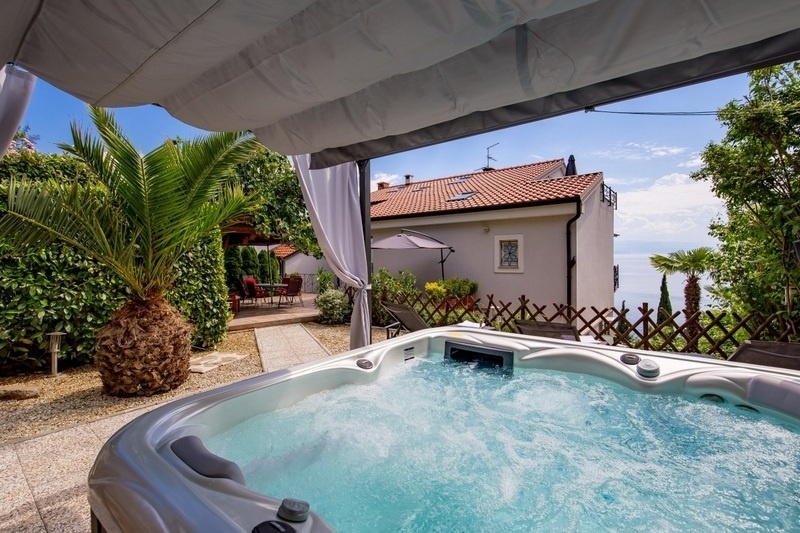 2 - vendita appartamento vista mare opatija litoraneo-montana croazia