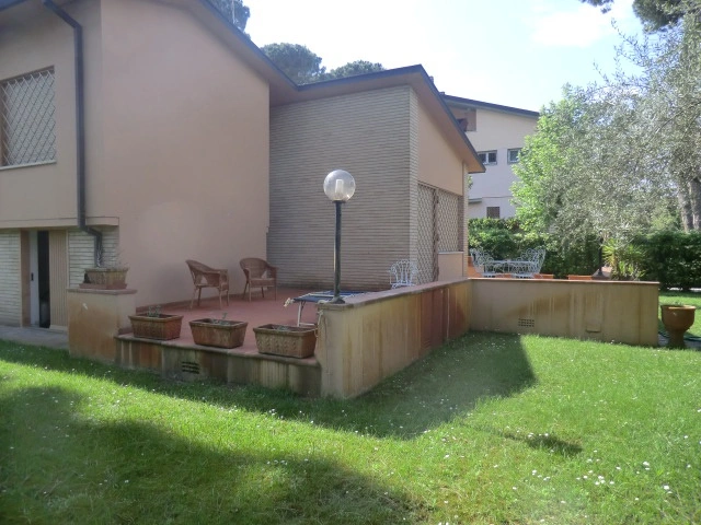 2 - vente maison plage à pied camaiore toscane italie