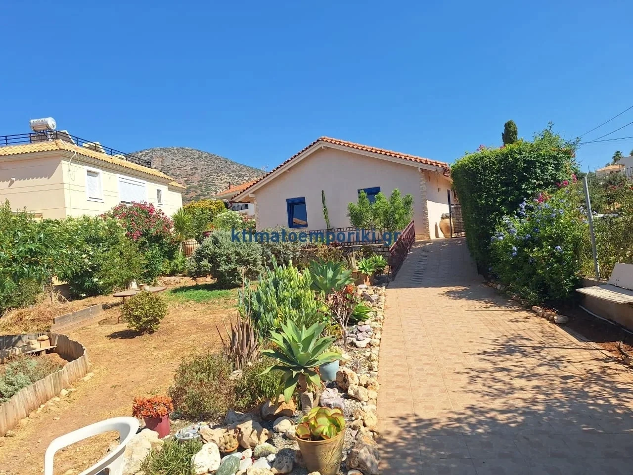 2 - house for sale in chersonissos crete greece
