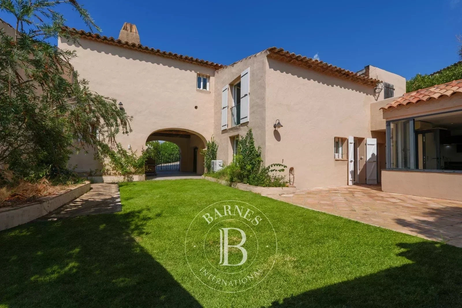2 - venta casa vista al mar porticcio córcega del sur francia