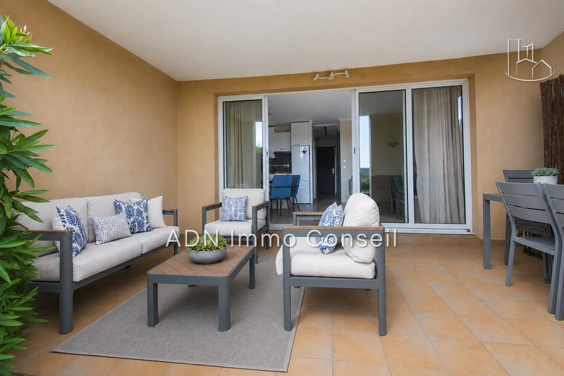 2 - apartment for sale in mallemort bouches-du-rhône france