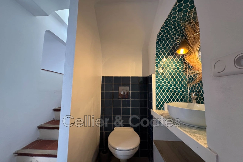 2 - house for sale in bormes-les-mimosas var france