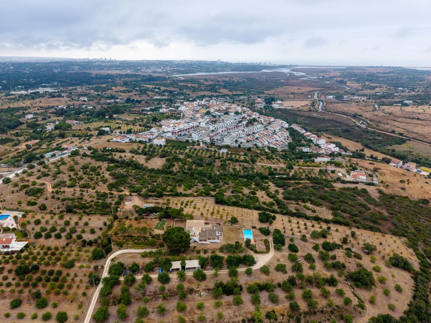 2 - verkoop terrein uitzicht op zee lagos algarve portugal