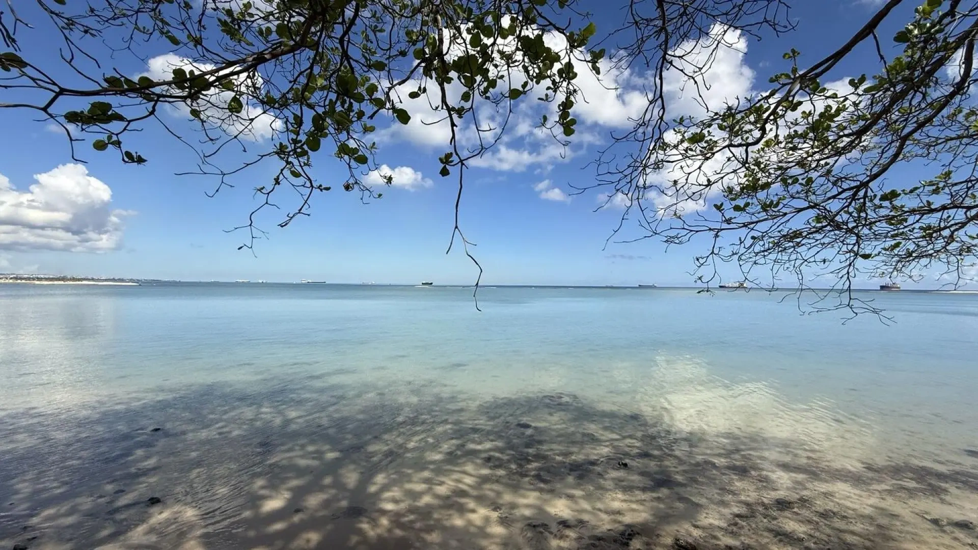 1 - verkauf villa direkt am wasser baie du tombeau pamplemousses mauritius