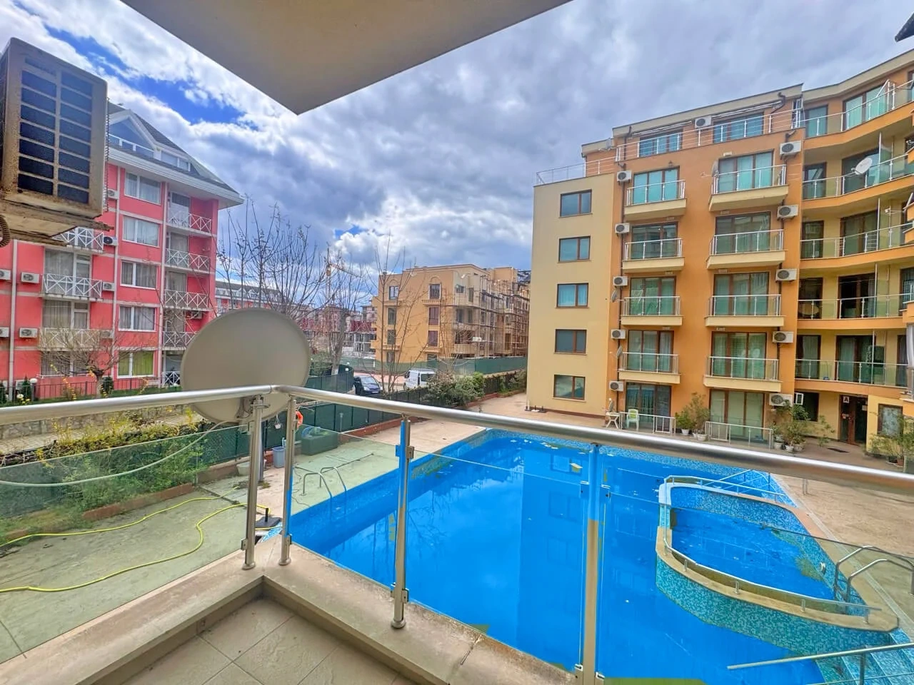 2 - venda apartamento a praia ao pé sunny beach burgas bulgária