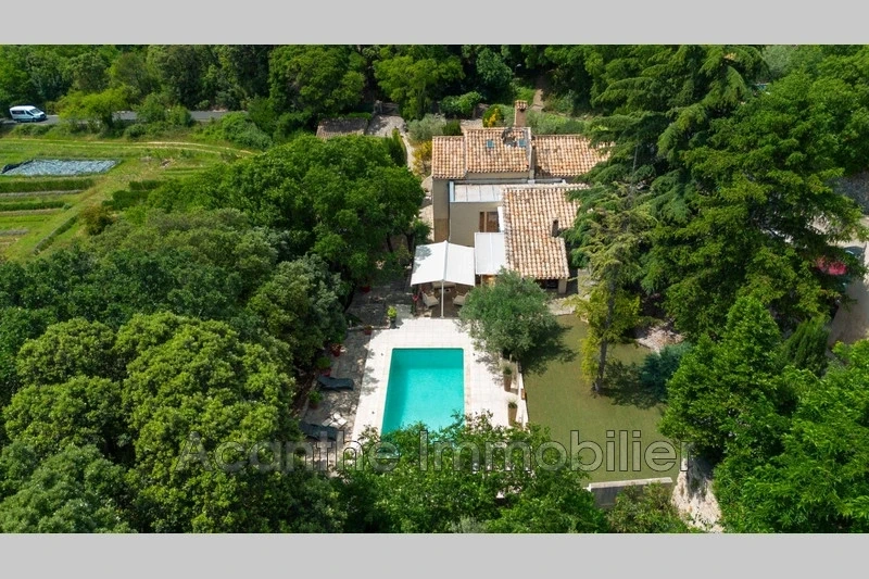 Casa con piscina