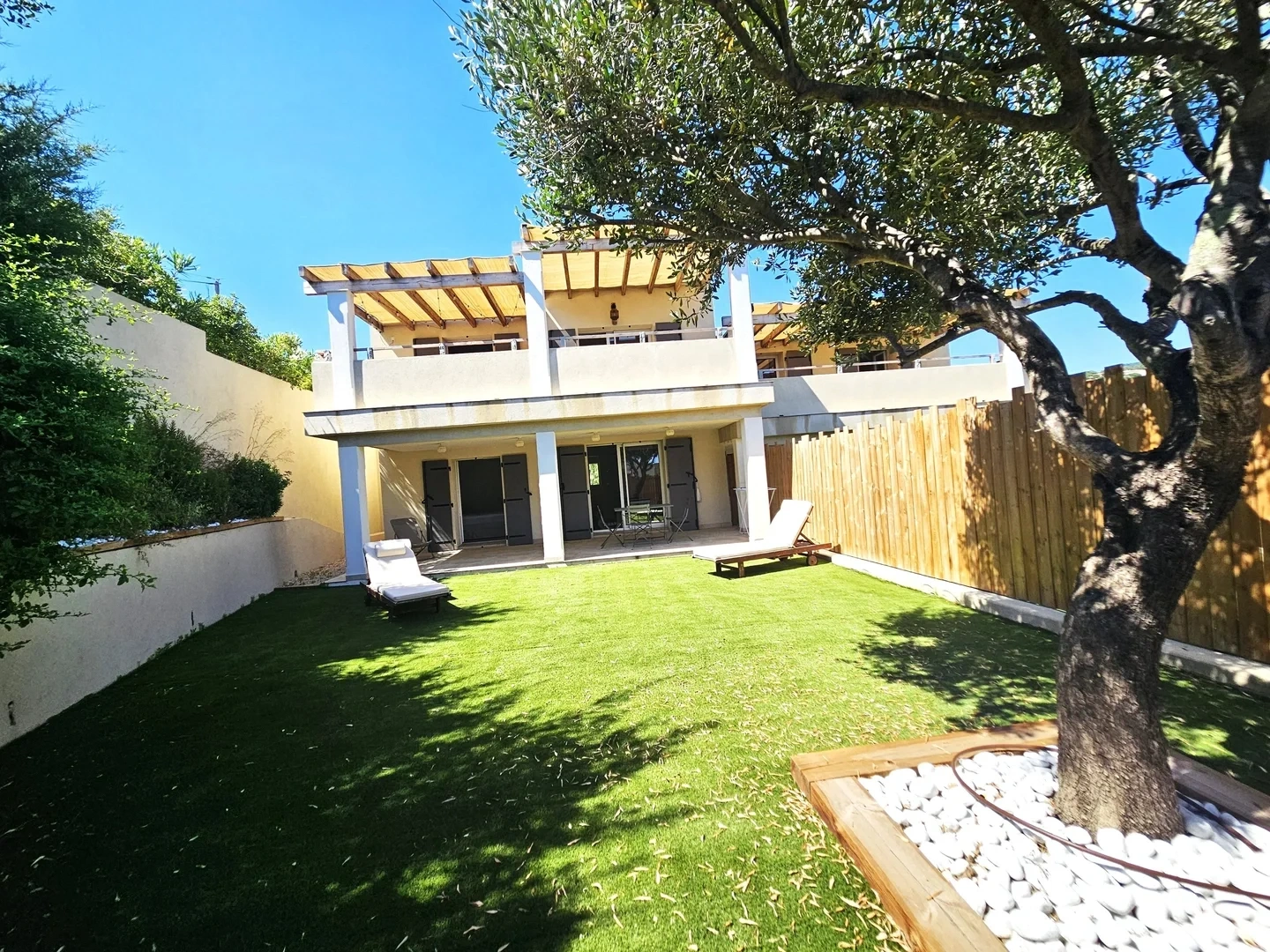 2 - venta apartamento a pie de playa les issambres var francia