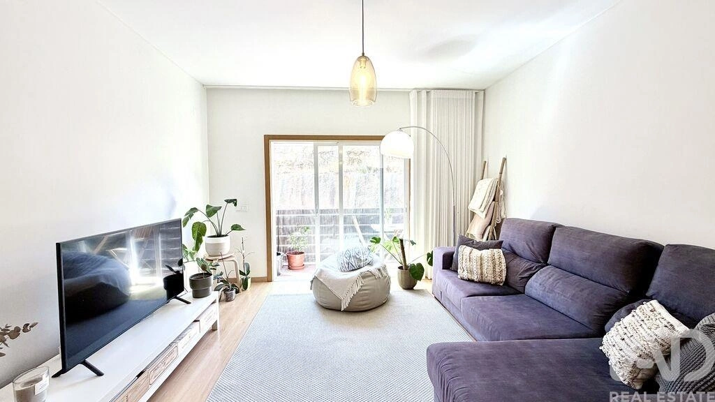 2 - apartment for sale in rio de mouro lisbon region portugal