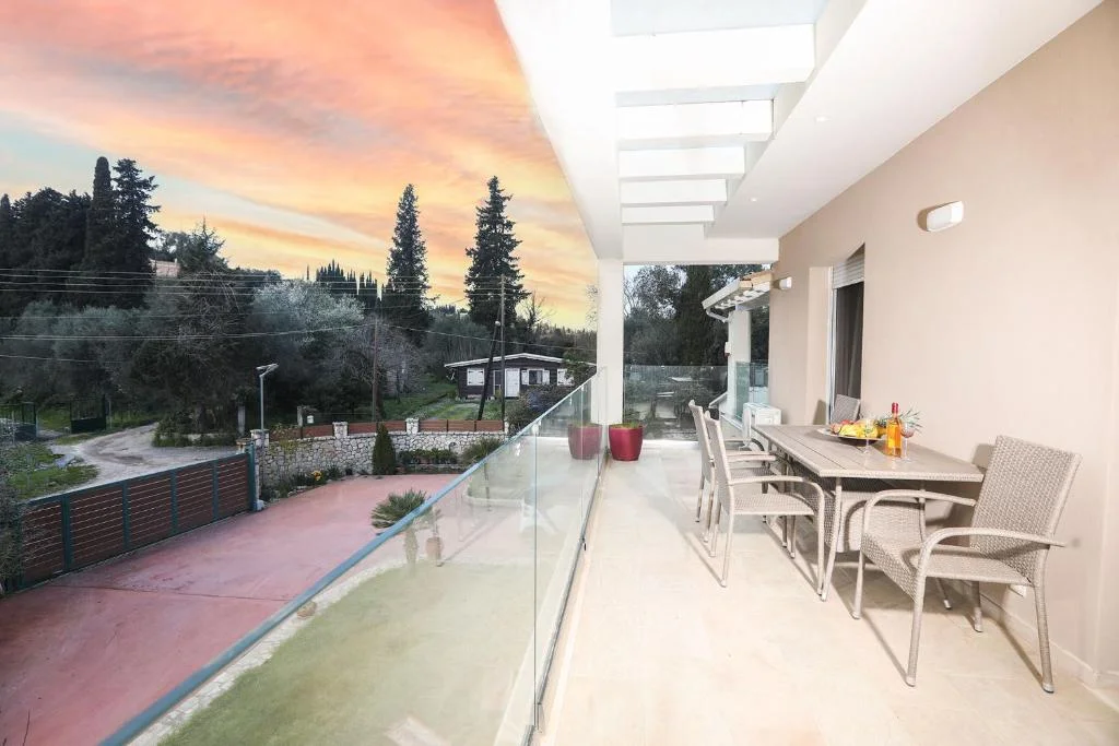 2 - vendita casa vista mare corfu isole ioniche grecia